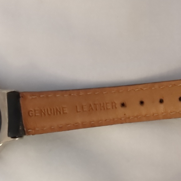 Toy Story Buzz Lightyear  Limited Edition Fossil Watch - Picture 6 of 9